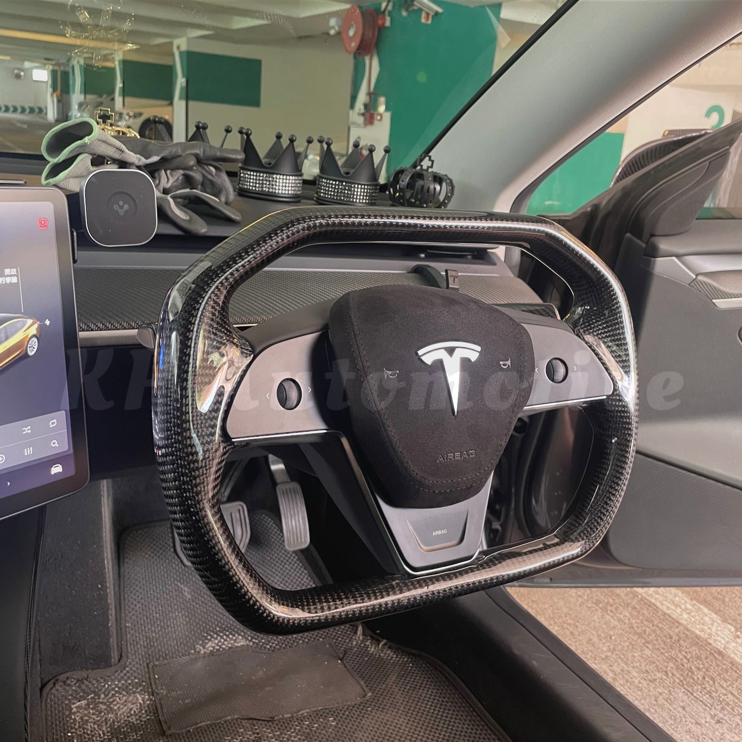 Model 3 Gloss Carbon Cybertruck Style Steering Wheel